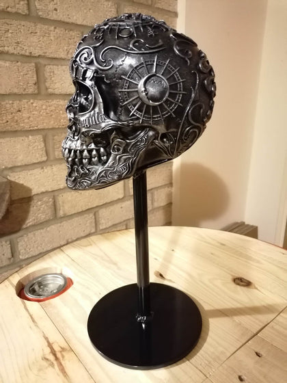 Premium detailed skull desk top stands